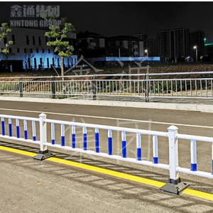 道路護欄